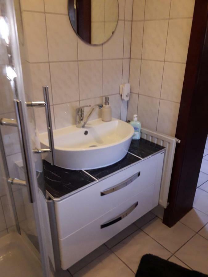 Ferienwohnung Villa Del Viola Leonardo Apartment Heinsberg  Εξωτερικό φωτογραφία